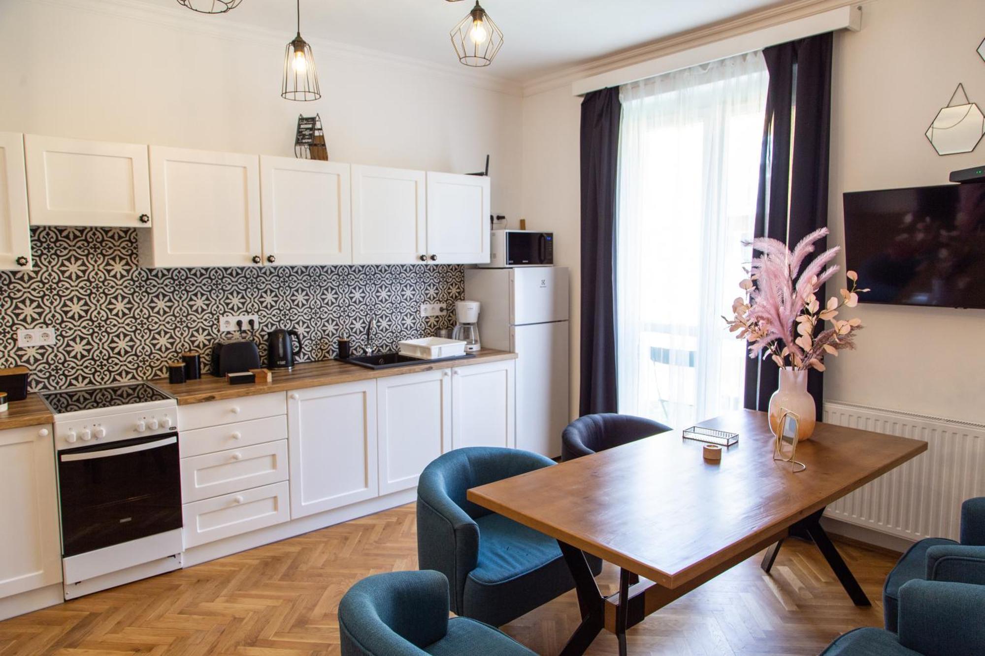 Art Home Эгер Экстерьер фото